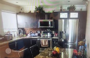 4-bedroom house 224 m² in Hialeah for $549,000
