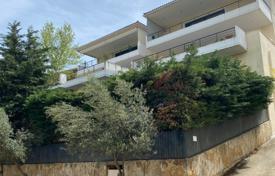 Spacious three-level maisonette, Drosia, Greece for 490,000 €