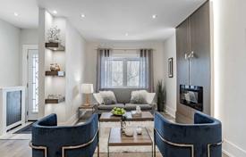 Terraced house – York, Toronto, Ontario,  Canada for C$2,168,000