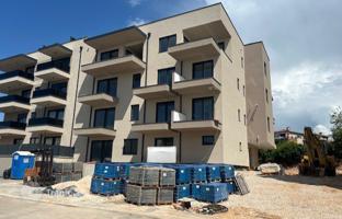 2-room apartment 72 m² in Porec for 287,000 €