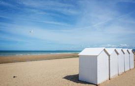 New residential complex with apartments in Villers-sur-Mer, France for From 307,000 €