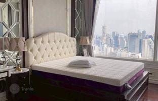 5-bedroom apartments in condo in Ratchathewi for $2,802,000
