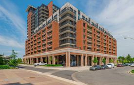 Apartment – Dufferin Street, Toronto, Ontario,  Canada for C$696,000