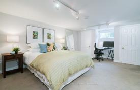 Townhome – East York, Toronto, Ontario,  Canada for C$1,501,000