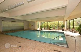 6-bedroom apartment in Etobicoke for C$1,187,000