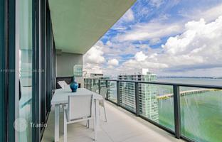 3-bedroom apartments in condo 168 m² in Edgewater (Florida) for $2,490,000