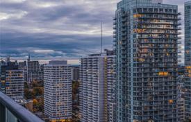 Apartment – Roehampton Avenue, Old Toronto, Toronto,  Ontario,   Canada for C$893,000