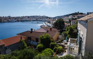 6-bedroom house 194 m² in Mali Losinj for 595,000 €