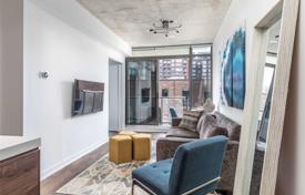 Apartment – Adelaide Street West, Old Toronto, Toronto,  Ontario,   Canada for C$883,000