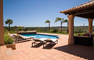 4-room villa 1,871 m² in Alcantarilha for 1,450,000 €