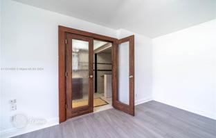 4-bedroom house 275 m² in Plantation for $696,000