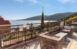 4-room townhouse 136 m² in Tivat city for 2,150,000 €