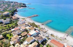 Comfortable maisonette overlooking the sea and mountains, Kalamata, Greece for 400,000 €