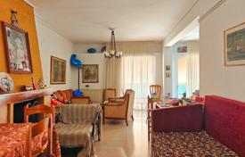 Three-bedroom apartment with a nice view near the beach, Loutraki, Peloponnese, Greece. Price on request