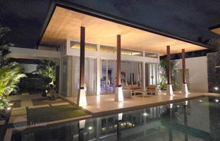 5-bedroom villa 870 m² in Choeng Thale for $2,000,000