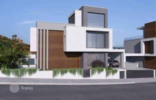 5-bedroom villa 315 m² in Agios Tychonas for 1,650,000 €