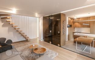 3-room apartment 98 m² in Central District for 290,000 €