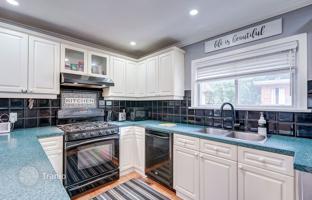 10-bedroom house in North York for C$1,389,000