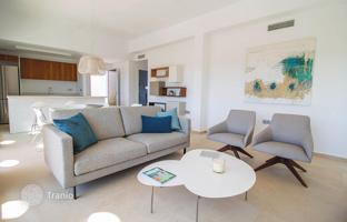 4-bedroom villa 235 m² in Orihuela for 550,000 €