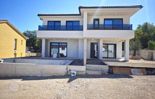 3-bedroom house 128 m² in Malinska for 650,000 €