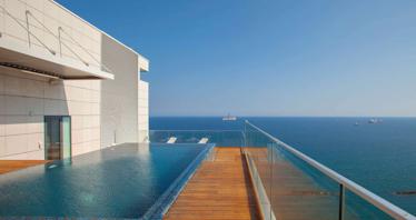 Residence with swimming pools and a spa center on the first sea line, LImassol, Cyprus