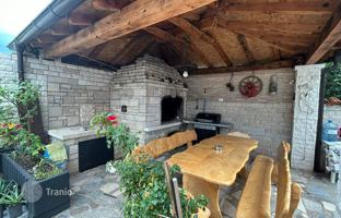 6-room house 240 m² in Pula for 730,000 €
