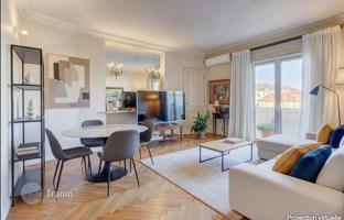 Spacious penthouse just 100 meters from the sea, Carre d'Or, Nice, France for 699,000 €