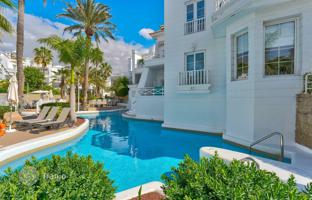 3-bedroom villa 200 m² in Costa Adeje for 1,400,000 €