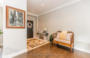 7-bedroom house in North York for C$2,567,000