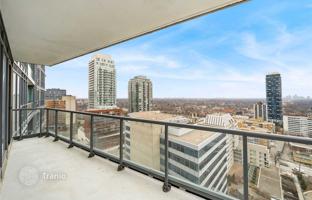 2-bedroom apartment in Roehampton Avenue for C$1,225,000