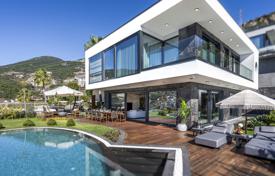 ”Smart home“ villa in elite area for $3,187,000