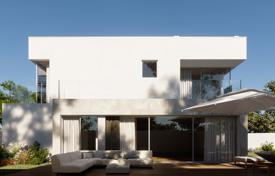 Luxury 4-bedroom villa in Santo Amaro, Oeiras! for 1,900,000 €