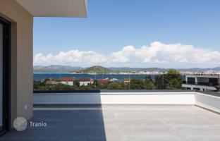 3-bedroom apartment 124 m² in Murter for 575,000 €