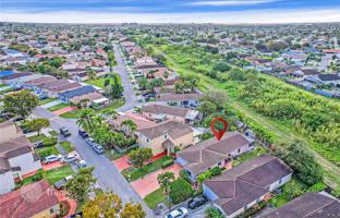 3-bedroom house 178 m² in Miami for $575,000