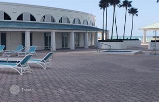 2-bedroom apartments in condo 164 m² in Collins Avenue for $1,200,000