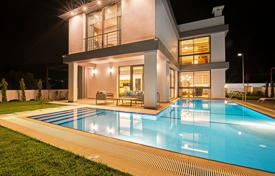 4 bedroom Villa in Alsancak for 343,000 €