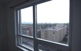 Apartment – Dupont Street, Old Toronto, Toronto,  Ontario,   Canada for C$955,000