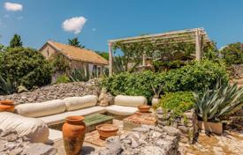 4-bedrooms villa 350 m² in Hvar, Croatia for 2,800,000 €