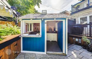 10-bedroom house in Old Toronto for C$2,846,000