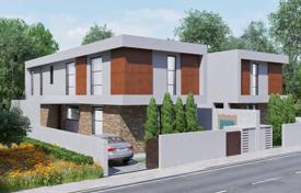 House (Detached) in Zakaki, Limassol for Sale for 825,000 €