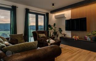 4-bedroom house 260 m² in Ravna Gora. Price on request