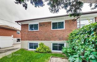 4-bedroom townhouse in North York for C$1,167,000