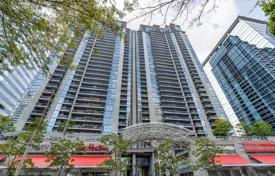 Apartment – Yonge Street, Toronto, Ontario,  Canada for C$724,000