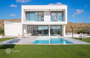 3-bedroom villa 218 m² in Murcia (city) for 1,176,000 €