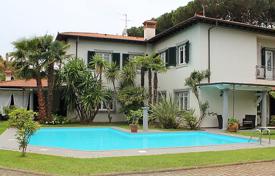 Villa – Forte dei Marmi, Tuscany, Italy for 7,900 € per week