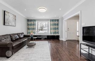 10-bedroom house in Scarborough for C$1,872,000