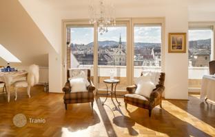 Exclusive apartment with a terrace and a parking space in a building with an underground garage, district I, Budapest, Hungary for 706,000 €