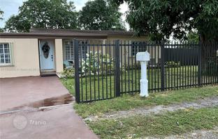 4-bedroom house 145 m² in Miami for $510,000