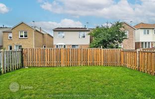 8-bedroom house in Scarborough for C$2,317,000