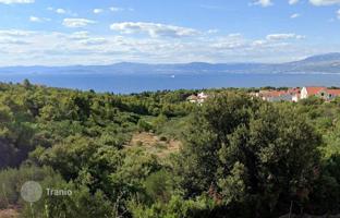 Land plot 3,146 m² in Supetar for 299,000 €